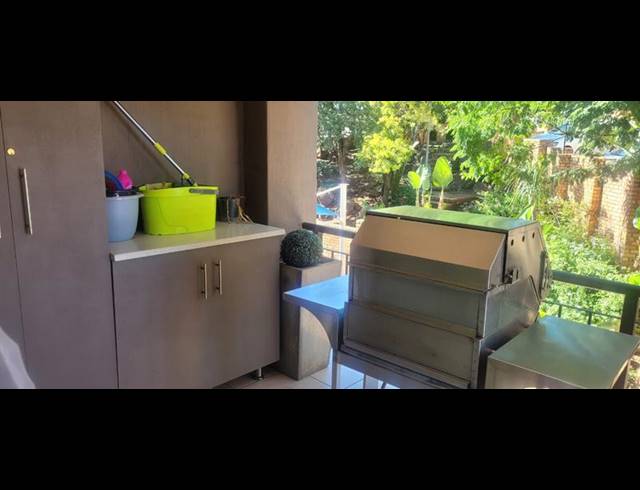 3 BEDROOM TOWNHOUSE FOR SALE IN GLENVISTA